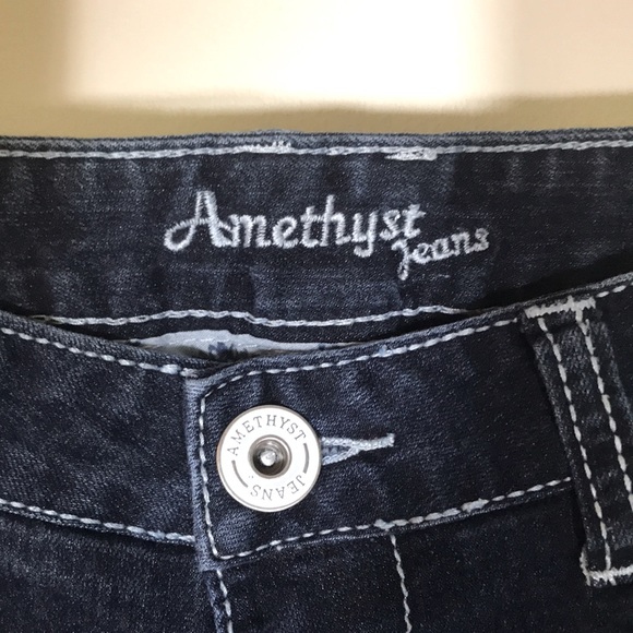 Amethyst Jeans, Juniors size 3, dark wash indigo - Picture 6 of 7